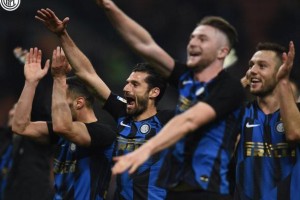  AC米兰德比战绝杀同城死敌取关键三分  