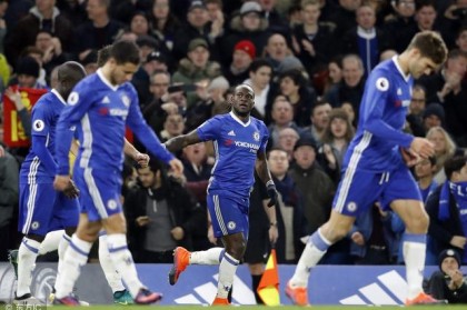  切尔西锋线集体迷失，水晶宫铁桶阵逼平豪门  